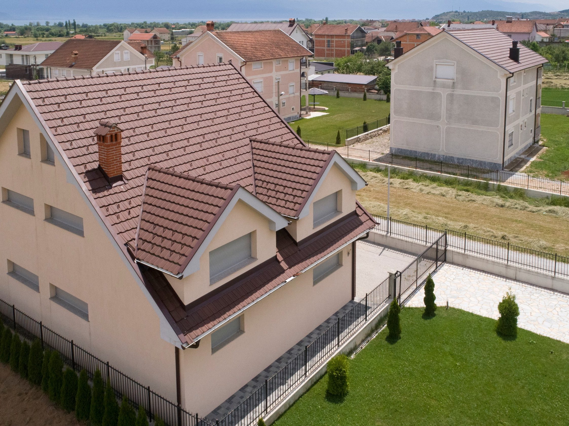 Reference object Contiton 12 brown