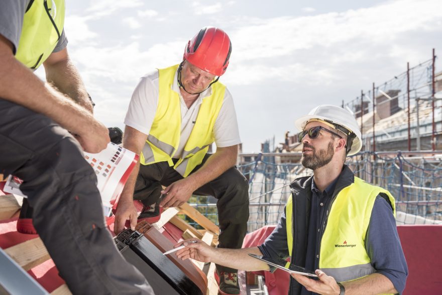 реновирање на покрив