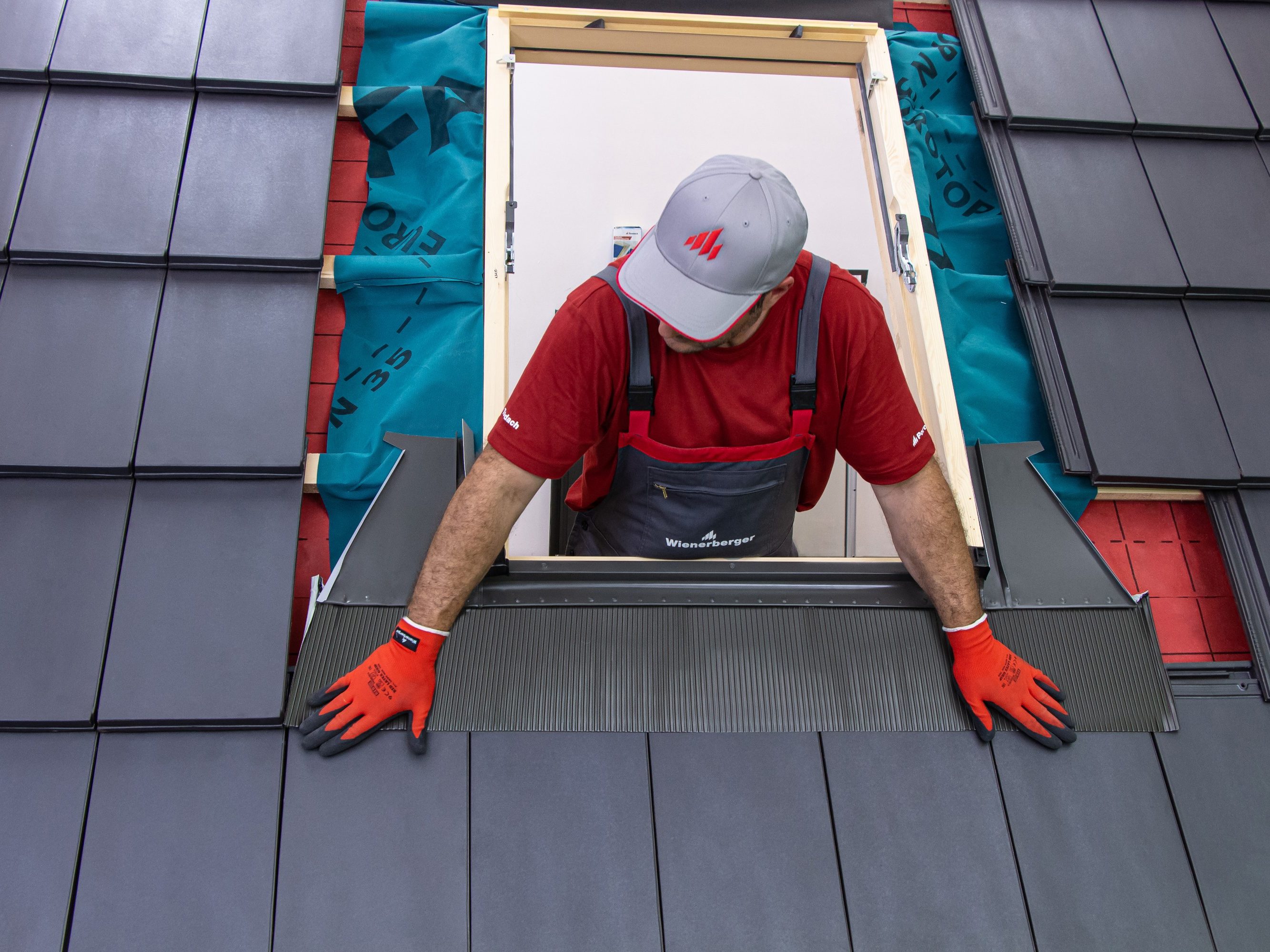 Инсталация на покривни прозорци Tondach