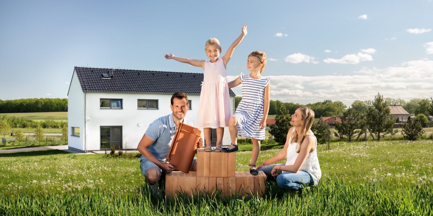 Fotografie - lifestyle rodina s dětmi - stupně vítězů | Společně Porotherm a Tondach | Wienerberger e4 dům