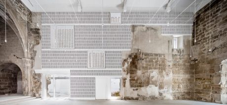 Обновувањето на старата црква Виланова де ла Барка