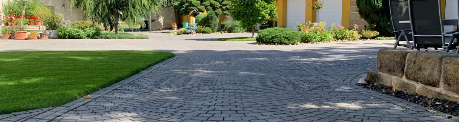 Reference private area Melnik pavers ARTE gray black