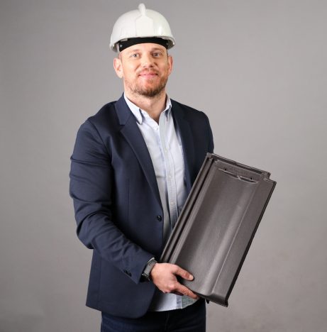 Proektant with clay roof tile Vineam