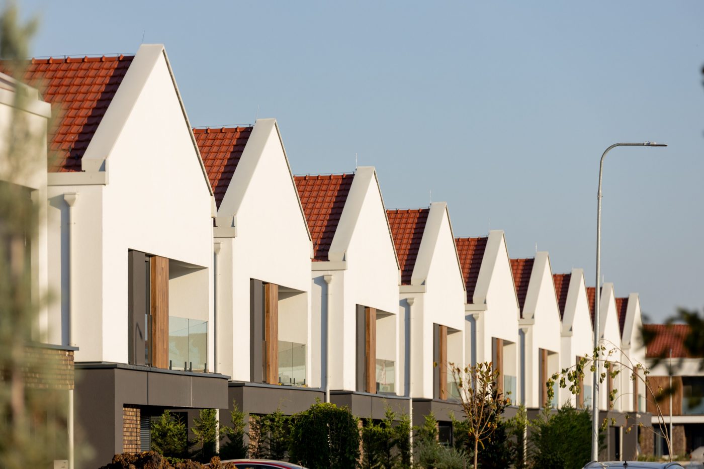 Qendresa Home with Contiton 12 roofs