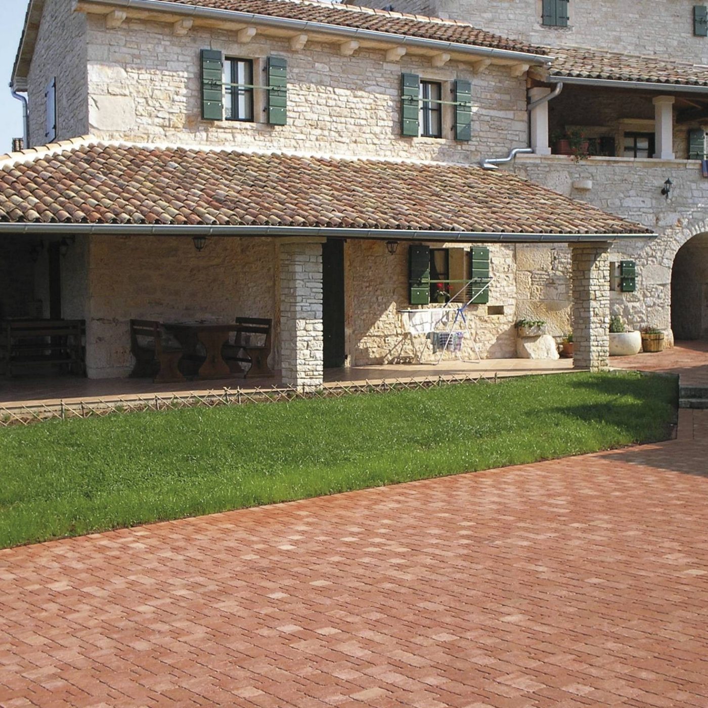 Бехатон Rettango комби црвен